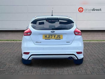 Used Ford Focus 2017 for sale - 77402513: Photo