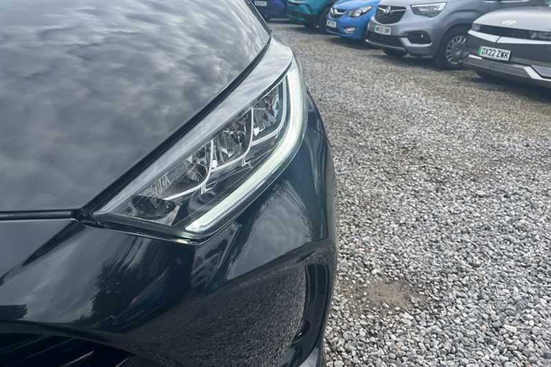 Used Toyota Yaris 2022 for sale - 77894903: Photo 29