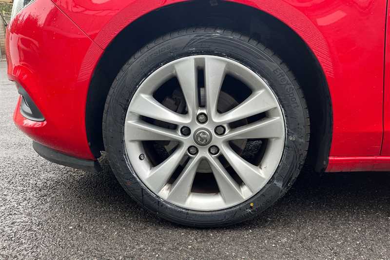 Used Vauxhall Zafira Tourer 2017 for sale - 76756602: Photo 12