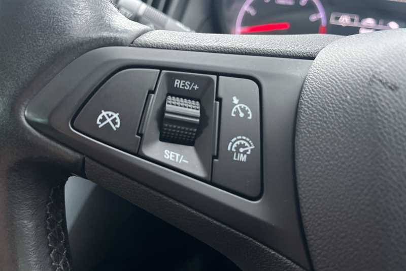 Used Vauxhall Zafira Tourer 2017 for sale - 76756602: Photo 21