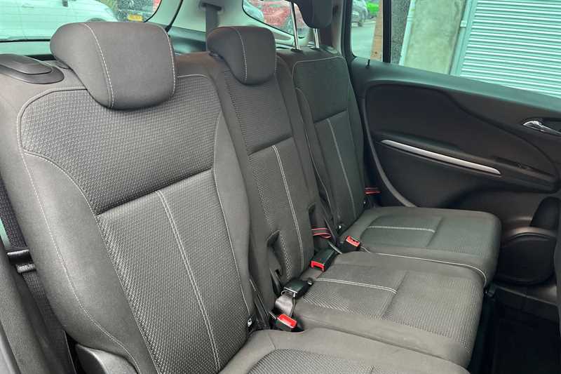 Used Vauxhall Zafira Tourer 2017 for sale - 76756602: Photo 24