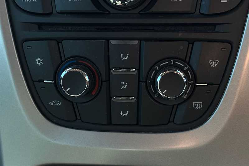 Used Vauxhall Astra 2014 for sale - 78142810: Photo 15