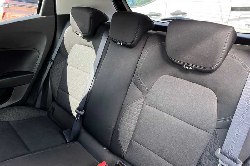 Used Renault Clio 2019 for sale - 77335487: Photo 24