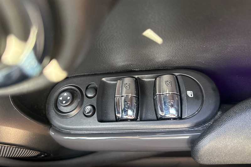 Used MINI Hatch for sale - 78221991: Photo 16