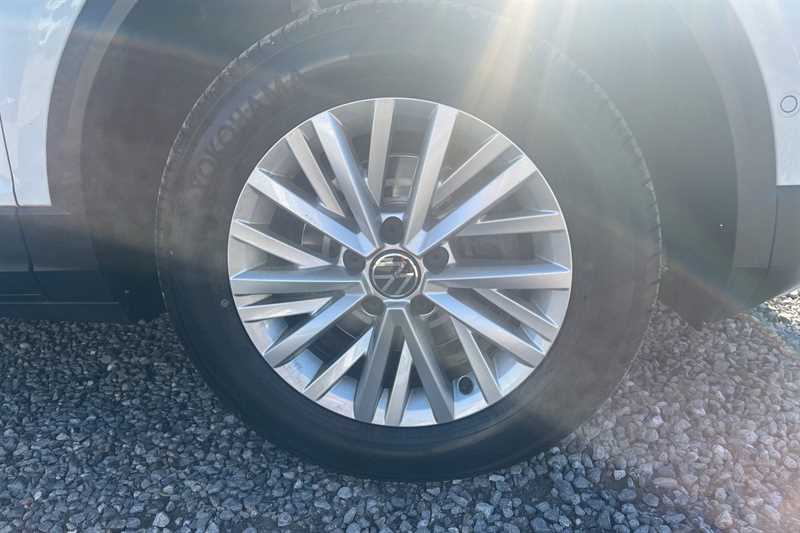 Used Volkswagen T-Roc 2023 for sale - 77894797: Photo 11