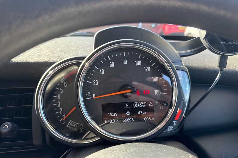 Used MINI Hatch 2019 for sale - 78130213: Photo 20