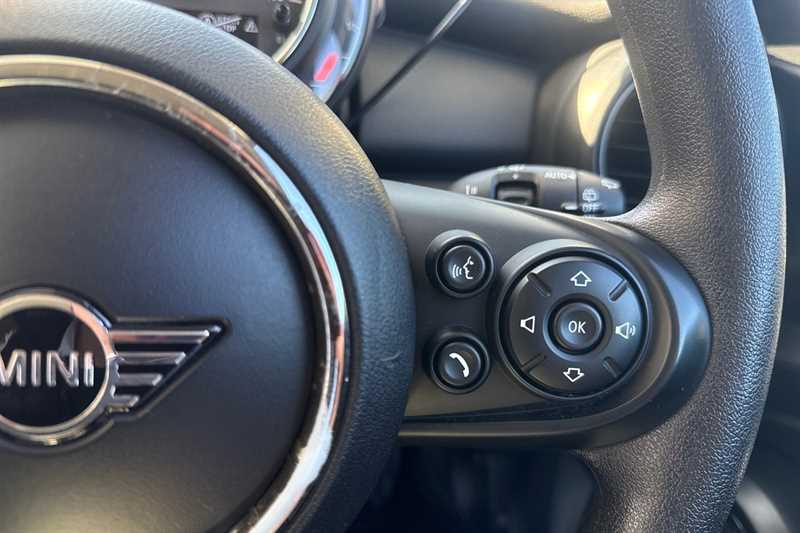 Used MINI Hatch 2019 for sale - 78130213: Photo 22