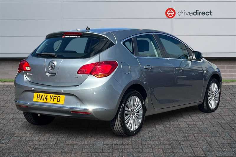 Used Vauxhall Astra for sale - 78130918: Photo 3