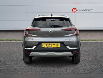 Used Renault Captur 2023 for sale - 78248436: Photo