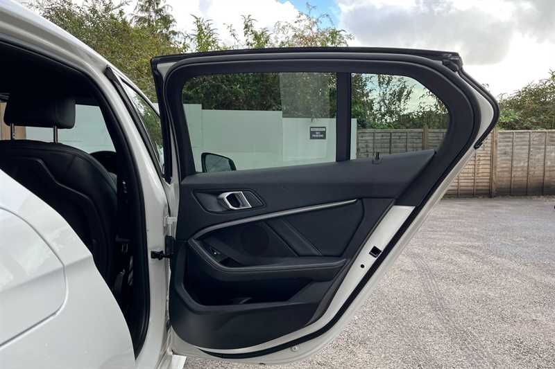 Used BMW 1 Series 2021 for sale - 76448457: Photo 39