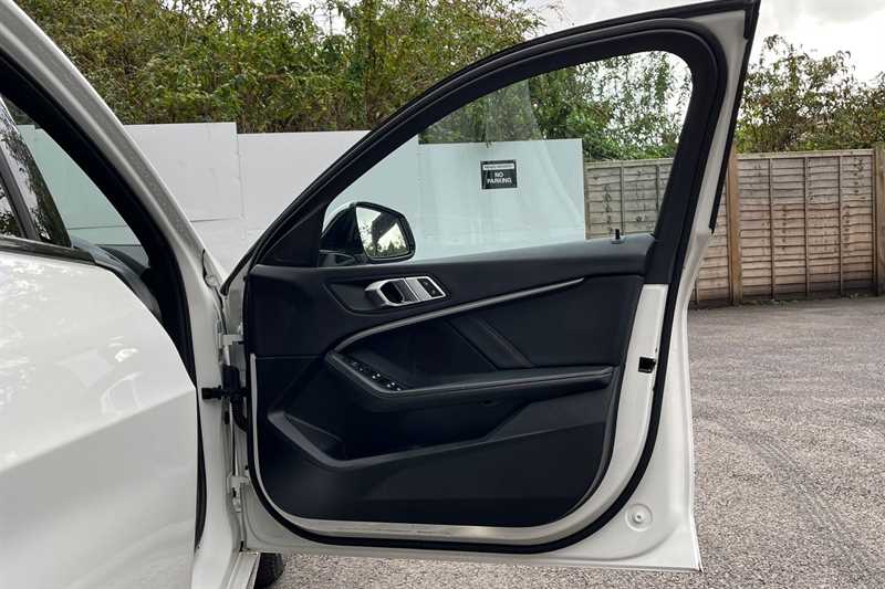 Used BMW 1 Series 2021 for sale - 76448457: Photo 41