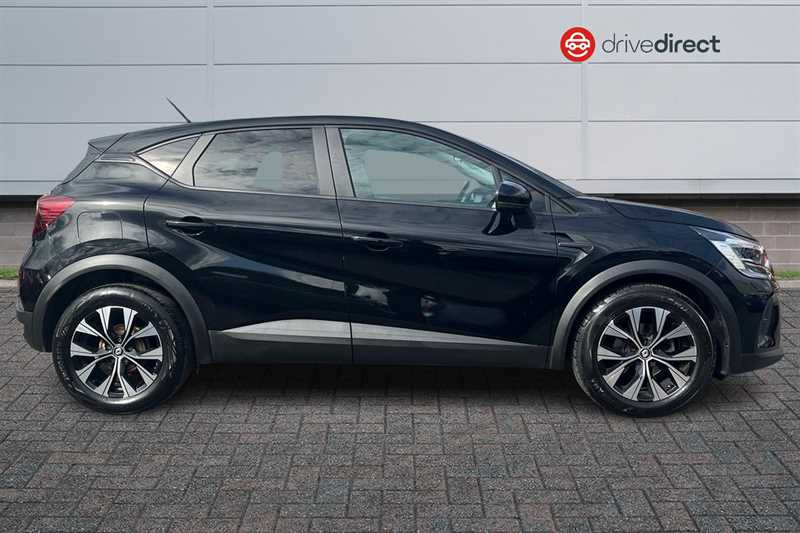 Used Renault Captur 2023 for sale - 78217105: Photo 2