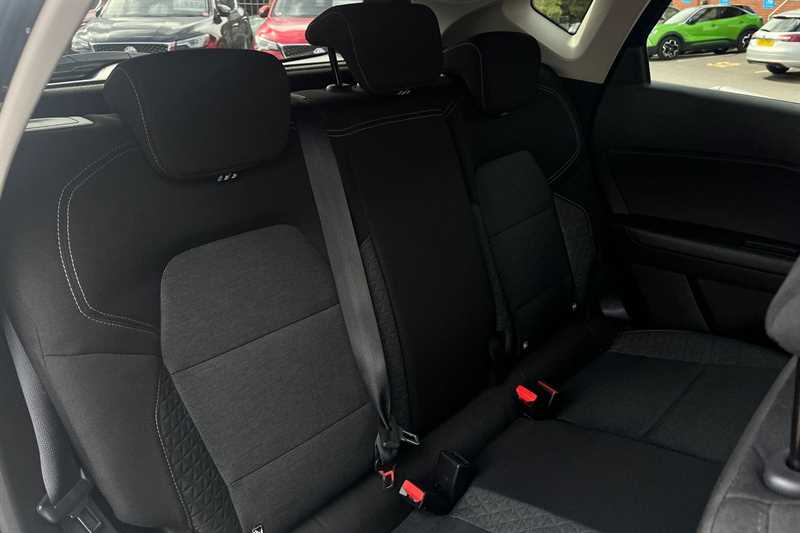 Used Renault Captur 2023 for sale - 78217105: Photo 24