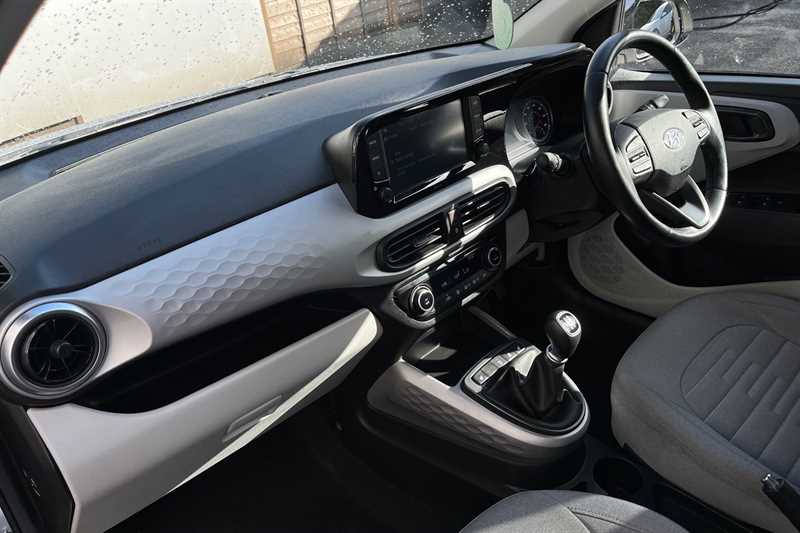 Used Hyundai i10 2022 for sale - 75917136: Photo 38