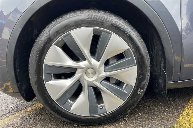 Used Tesla Model Y 2022 for sale - 77900670: Photo 11