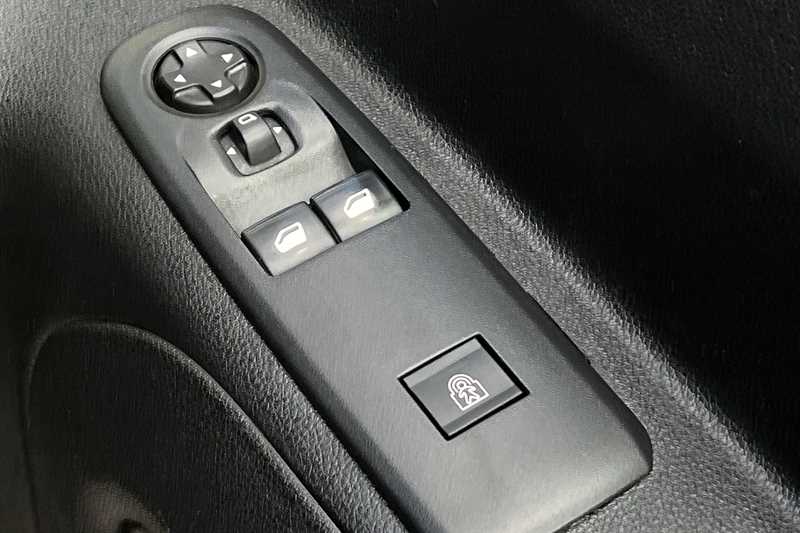 Used Vauxhall Combo Life 2021 for sale - 77322422: Photo 16