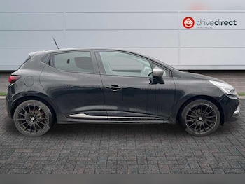 Used Renault Clio 2018 for sale - 76929704: Photo