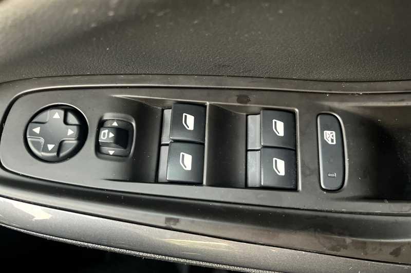 Used Vauxhall Grandland X 2019 for sale - 76955727: Photo 16