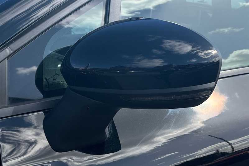 Used Renault Captur 2023 for sale - 78120395: Photo 35