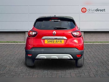 Used Renault Captur 2019 for sale - 76489371: Photo