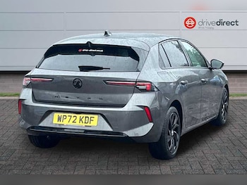 Used Vauxhall Astra 2022 for sale - 77375325: Photo