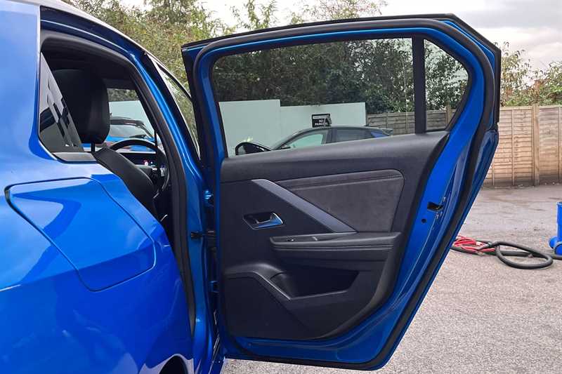 Used Vauxhall Astra 2023 for sale - 76516318: Photo 39