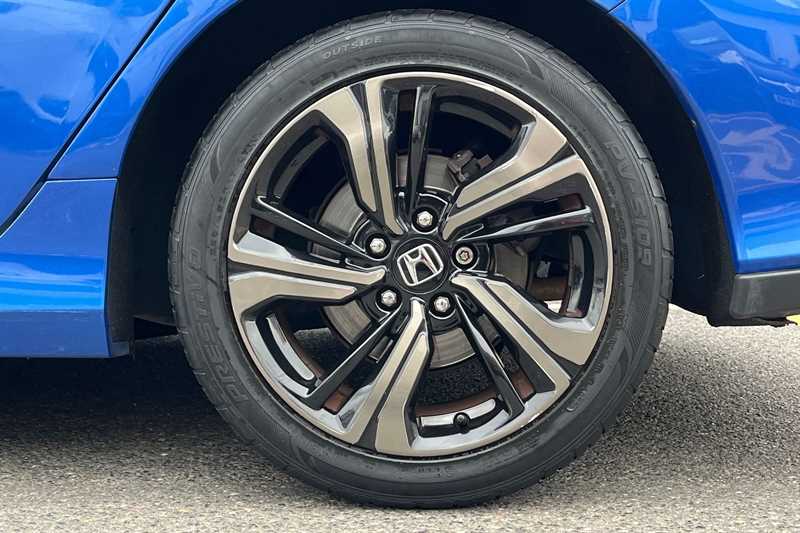 Used Honda Civic 2018 for sale - 75711105: Photo 10