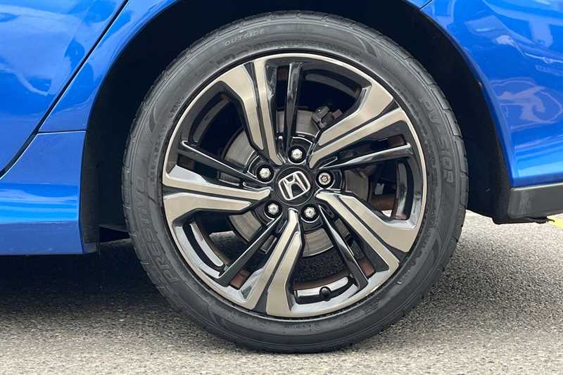 Used Honda Civic 2018 for sale - 75711105: Photo 12