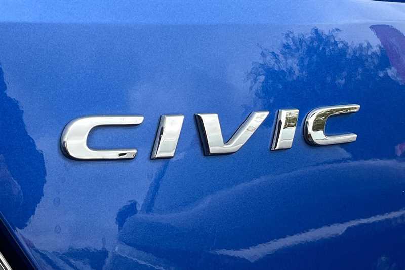 Used Honda Civic 2018 for sale - 75711105: Photo 30