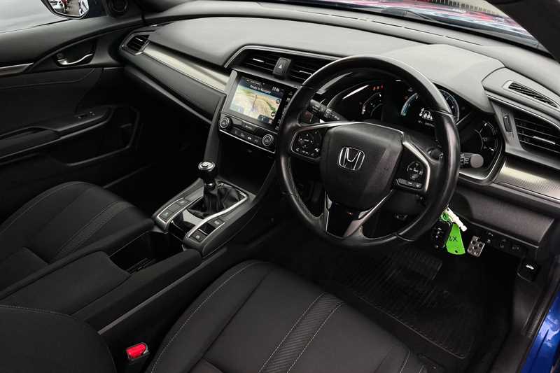 Used Honda Civic 2018 for sale - 75711105: Photo 42