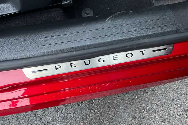 Used Peugeot 208 2023 for sale - 77402280: Photo 38