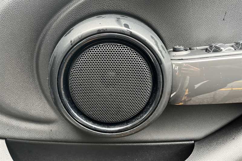 Used MINI Hatch 2018 for sale - 77349642: Photo 27