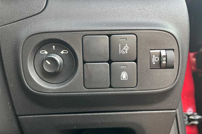 Used Citroen C3 2017 for sale - 76734175: Photo 39