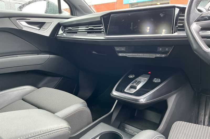 Used Audi Q4 e-tron 2021 for sale - 78138541: Photo 14