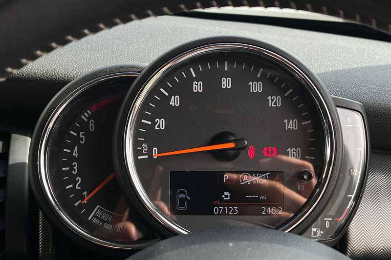 Used MINI Hatch 2020 for sale - 76956176: Photo 20