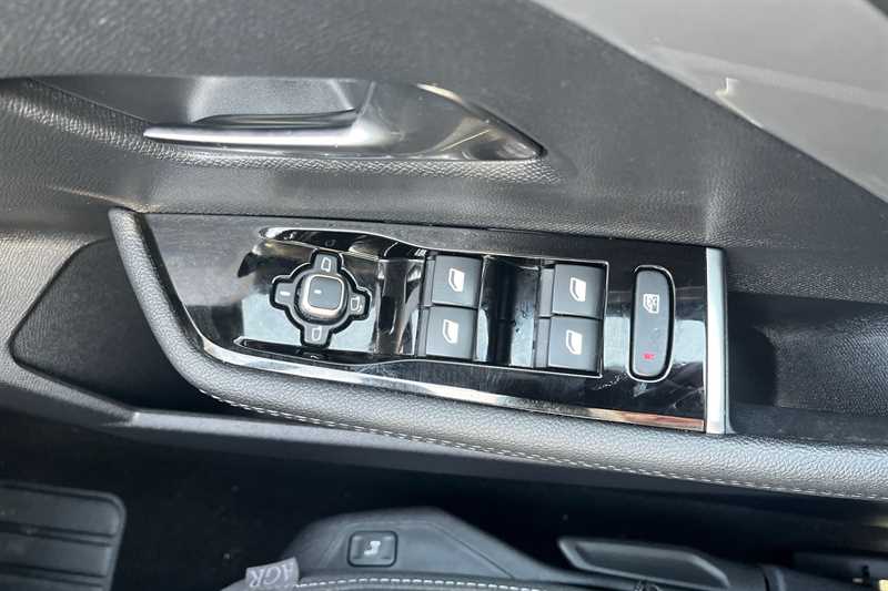 Used Vauxhall Astra 2024 for sale - 77727339: Photo 16