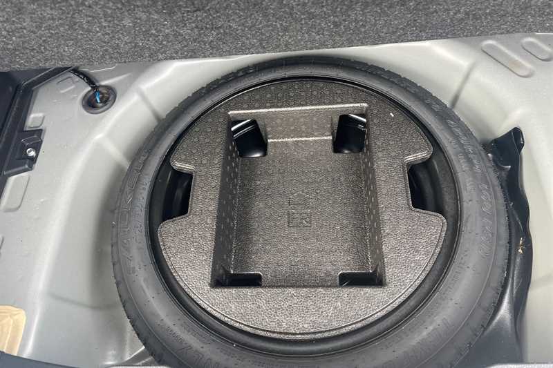 Used Toyota Yaris 2022 for sale - 77899782: Photo 37