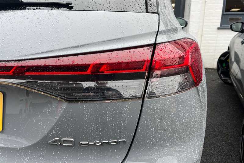 Used Audi Q4 e-tron 2021 for sale - 77700299: Photo 32