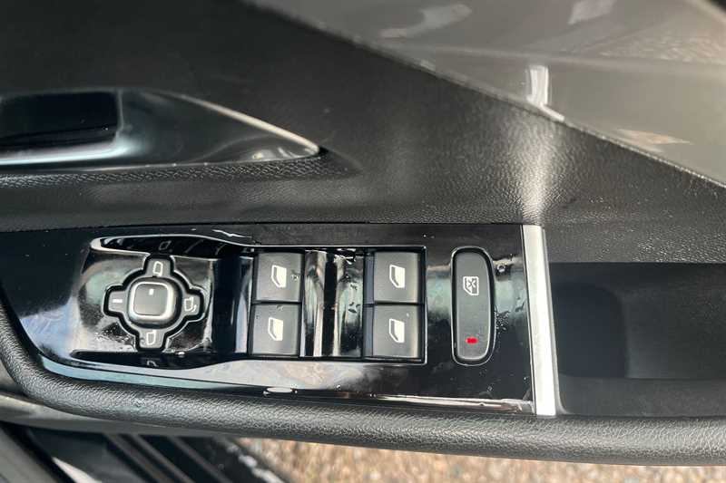 Used Vauxhall Astra 2024 for sale - 77444604: Photo 16