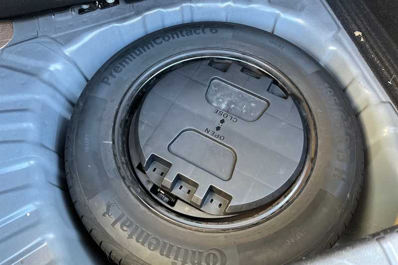 Used Renault Clio 2019 for sale - 77554506: Photo 37