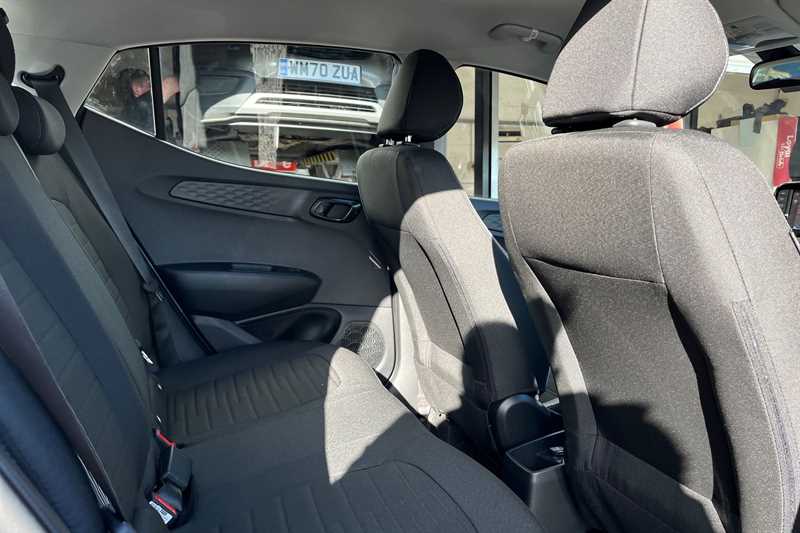 Used Hyundai i10 2025 for sale - 76956621: Photo 40