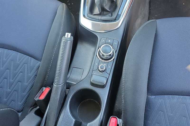 Used Mazda Mazda2 2016 for sale - 78160349: Photo 39