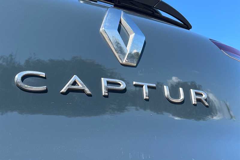 Used Renault Captur 2024 for sale - 78138295: Photo 30