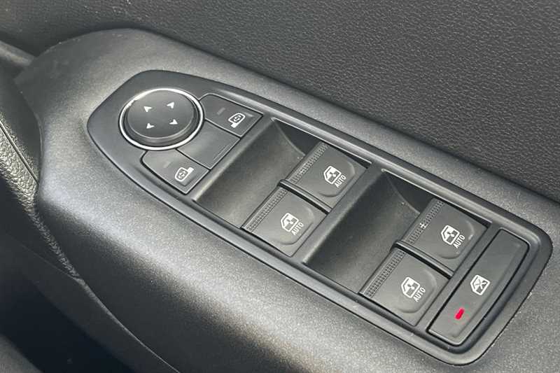 Used Renault Captur 2023 for sale - 78188868: Photo 16