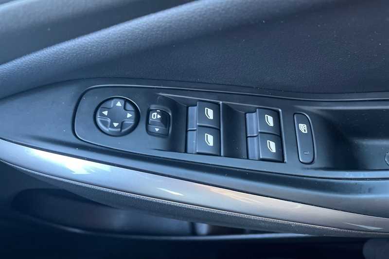 Used Vauxhall Grandland 2022 for sale - 77481844: Photo 16