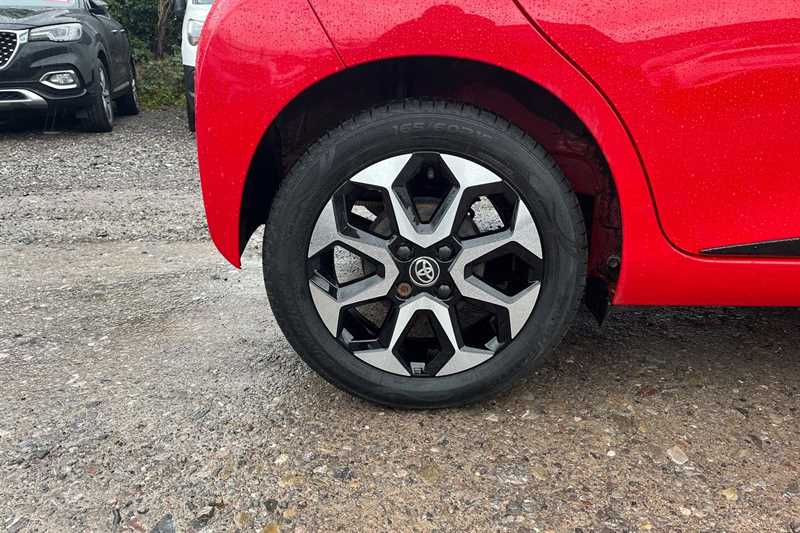 Used Toyota AYGO for sale - 77349402: Photo 10