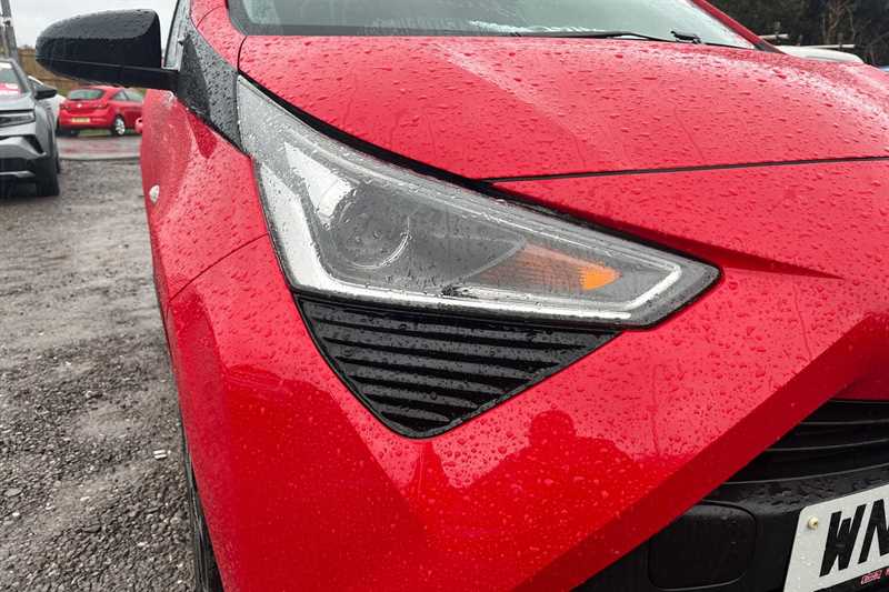 Used Toyota AYGO for sale - 77349402: Photo 28