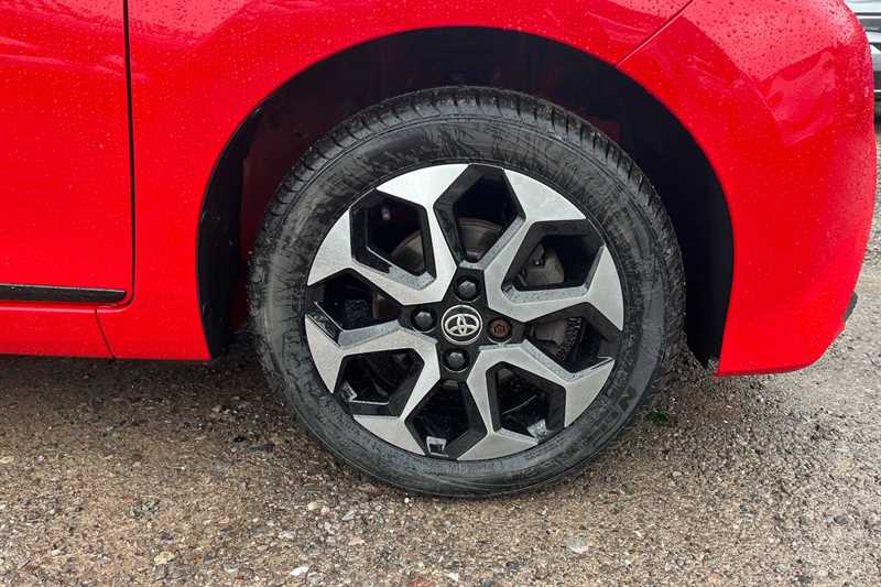 Used Toyota AYGO for sale - 77349402: Photo 9