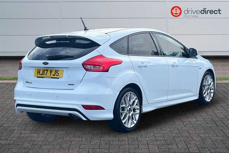 Used Ford Focus 2017 for sale - 77430188: Photo 3
