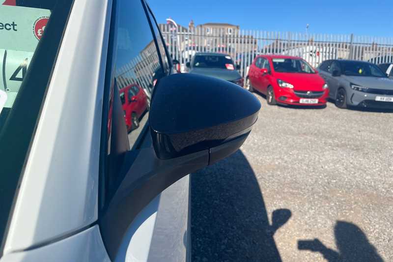 Used Volkswagen T-Roc 2021 for sale - 78050119: Photo 35